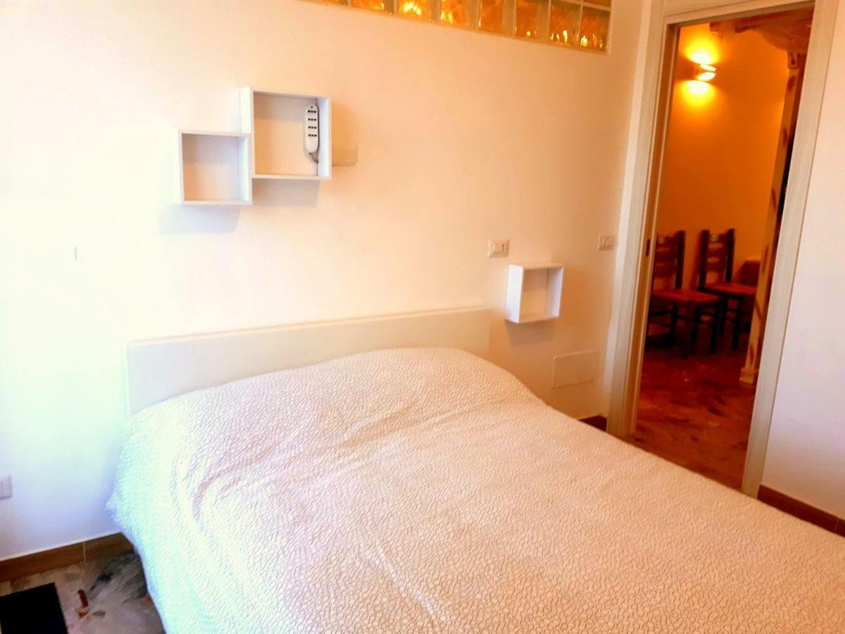 Casa Magnolia Apartment Pomezia Ngoại thất bức ảnh